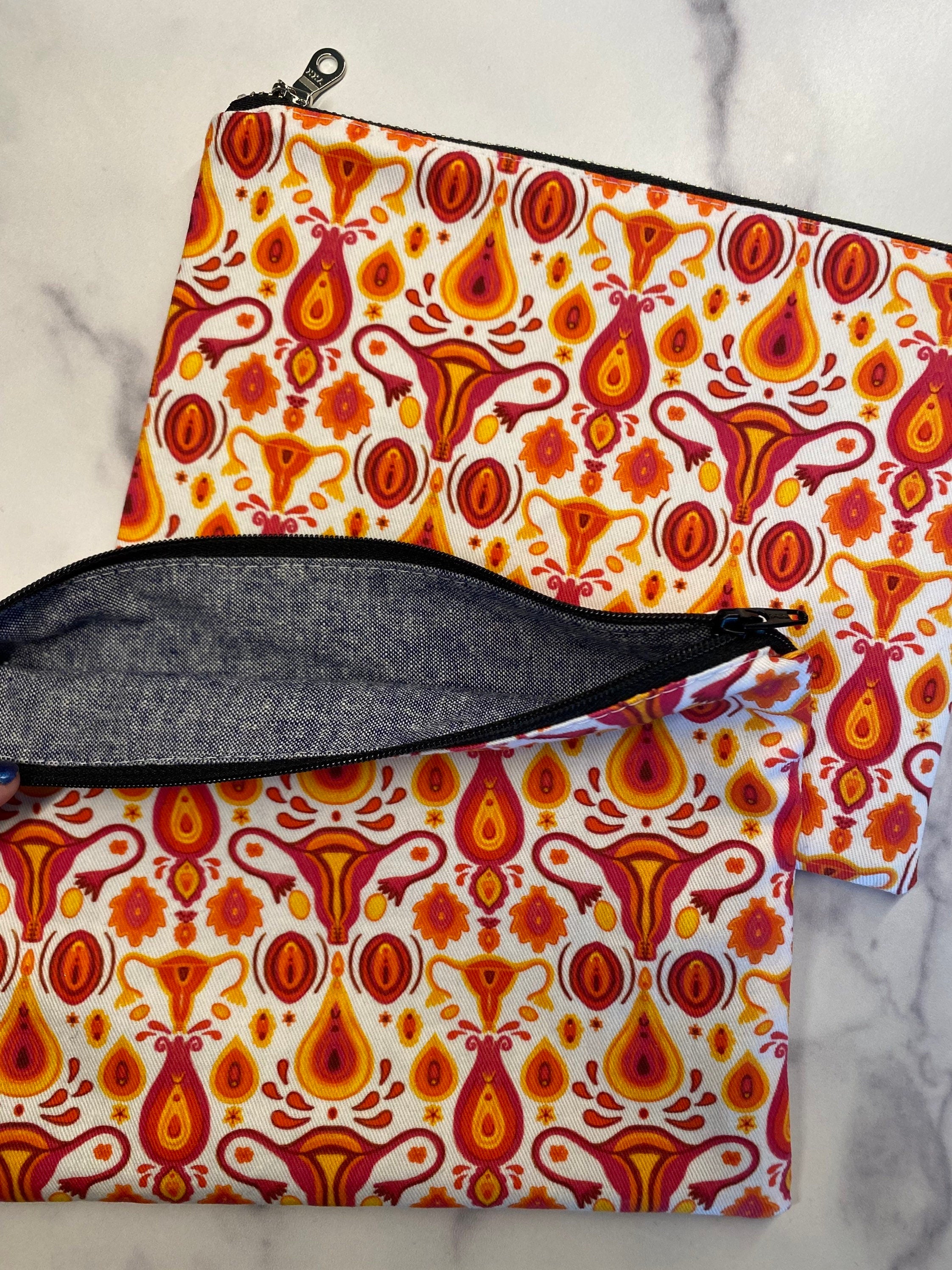 Uterus print zippered pouch